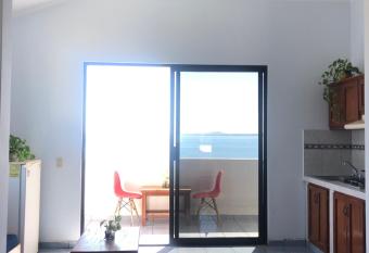 Casa oceane allows 18 year olds to book a room