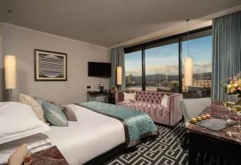 Housing hostel NI has Balcony rooms