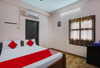 OYO Flagship Hotel I stayz allows 18 year olds to book a room