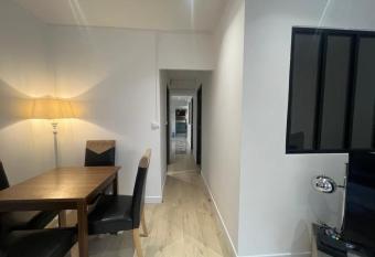 Appartement Neuf Centre Ville Avec Terrasse has Balcony rooms