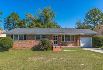 Ft. Jackson Home away from home has Balcony rooms