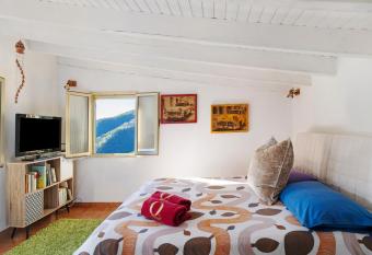 House of silence has Balcony rooms