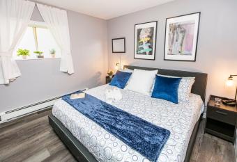 City Centre Pet-Friendly Apartment allows 18 year olds to book a room