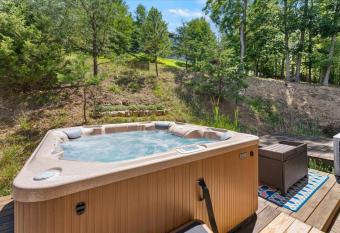 HotTub - In Resort - Enchanted Slopes has rooms with a private hot tub