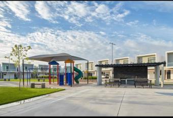 Casa Moderna 8 min del consulado has Balcony rooms