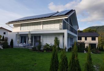 Alpenloft Inzell has Balcony rooms