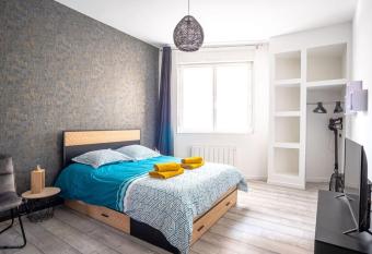 Studio Cosy Gare - Universit   allows 18 year olds to book a room