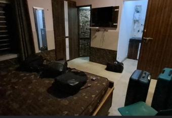 Gurukirpa villa has Balcony rooms