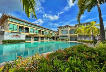 PAN HOTEL AND RESORT has Balcony rooms