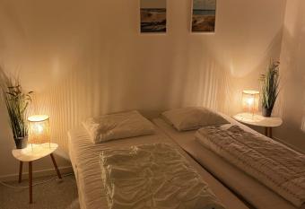 Happy Fisherman BnB has Balcony rooms