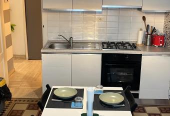 Vanity 5 Terre - Appartamento in pieno centro storico con cucina has rooms with a private hot tub