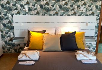 Nonna Felicia B&B has Balcony rooms