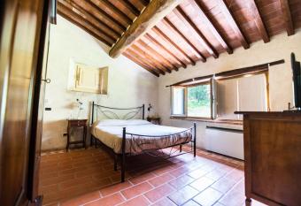 Bernardone has Balcony rooms