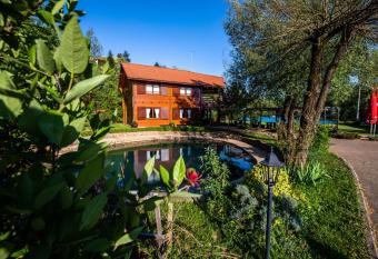 Apartment Mre  ni  ka ku  a has Balcony rooms