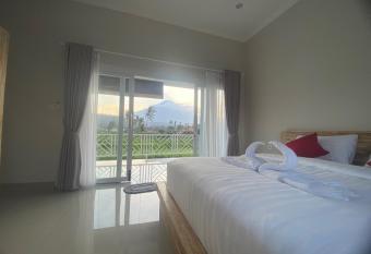 D A HOUSE has Balcony rooms