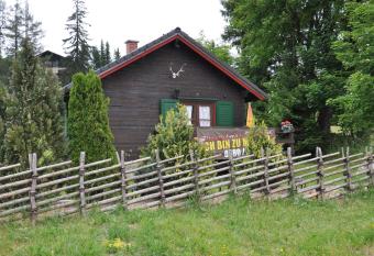 Weigl H  tte Semmering has Balcony rooms