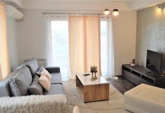 Antigona Apartments has Balcony rooms