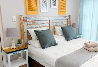 The Coelacanth Guest House And Beach Thyme Self Catering has Balcony rooms