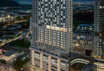 Lovely Studio 3 pax @Sky Condo Juru Sentral allows 18 year olds to book a room