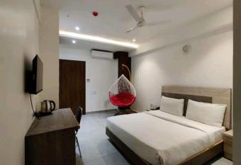 Hotel vivaan suites has Balcony rooms