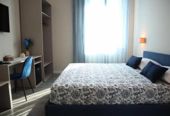 Villa Gagliozzi has Balcony rooms