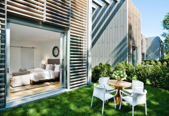 Topping Rose House has Balcony rooms