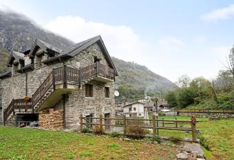 Titti has Balcony rooms