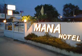 Mana Hotel has Balcony rooms