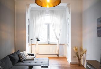 Altbauoase im Goethequartier has Balcony rooms