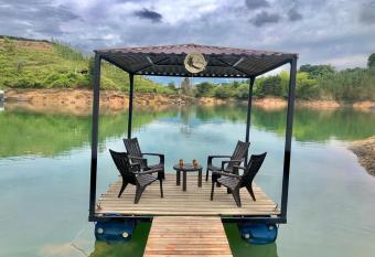 La Comarca Guatap   has Balcony rooms