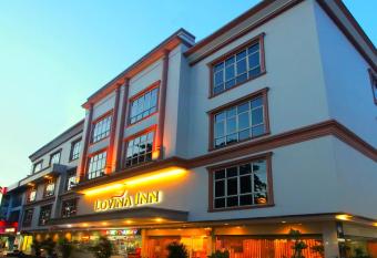 Lovina Inn Penuin has Smoking rooms