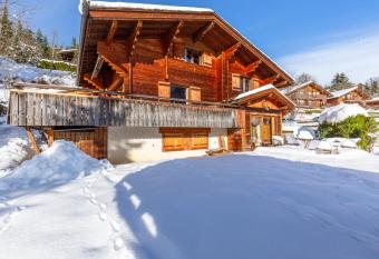 Chalet Coelacanthe has Balcony rooms