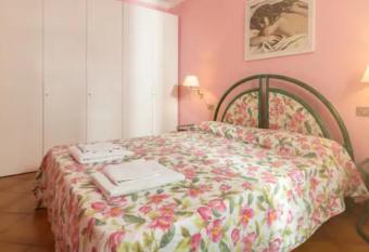 appartamento gli esagoni allows 18 year olds to book a room