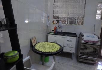 Casa Inteira e Tranquila em Tabo  o da Serra has Balcony rooms