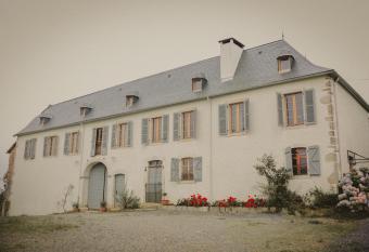 Domaine de Berducq allows 18 year olds to book a room