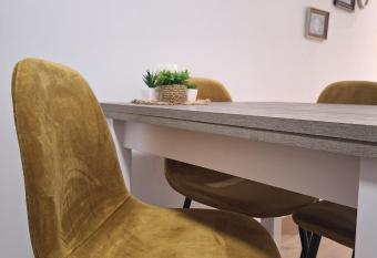 Aromas del Jiloca, la Trufa Negra allows 18 year olds to book a room