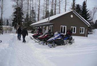 Chalets Au Bord Du Lac has Balcony rooms