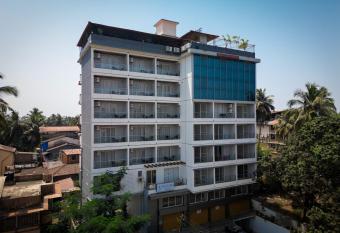 Saikiran Hotel allows 18 year olds to book a room