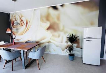 Apartment Am Paradies has Balcony rooms