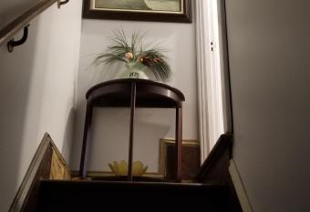 Tina's place allows 18 year olds to book a room