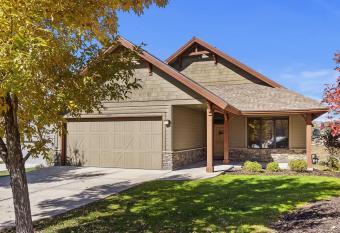 Spectacular Mountain Oasis - Eden, UT has Balcony rooms
