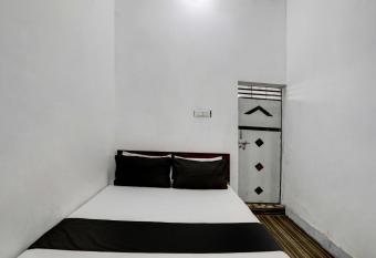 OYO New River View allows 18 year olds to book a room