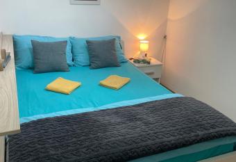 Apartman Una has Balcony rooms