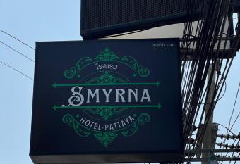 Smyrna has Balcony rooms