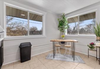 Unit 6: Sleek and modern 1 bedroom allows 18 year olds to book a room