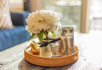 Canmore Mountain Views -3Beds-Ski Stay Deals has Balcony rooms