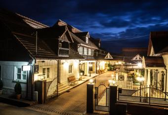 Pensiunea Sarmis has Balcony rooms