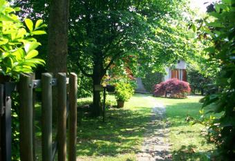 B&B L Albero Maestro has Balcony rooms