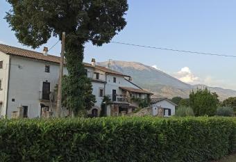 B&B La Staffa has Balcony rooms