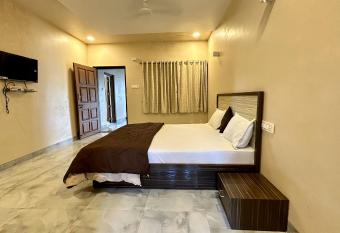 Coral Bay Villa Kashid has Balcony rooms